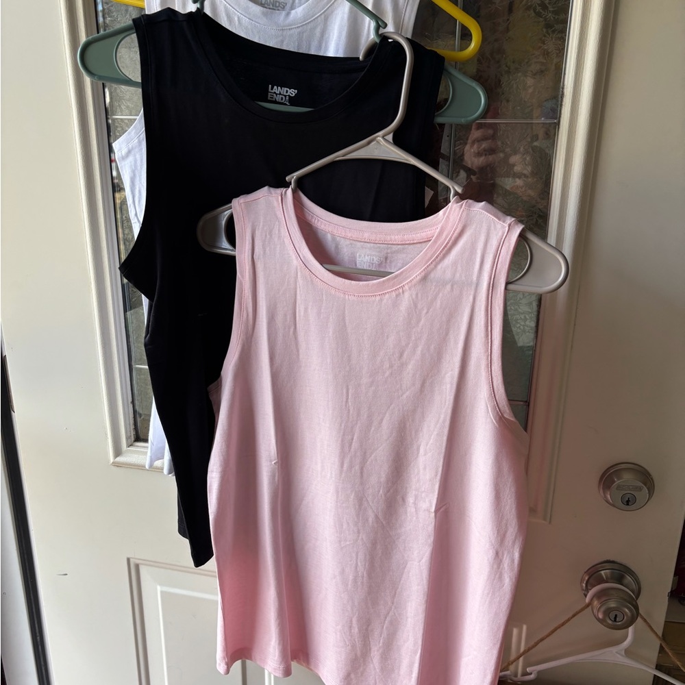 Lands' End Pink, White and Black Sleeveless Tops
ALL 3 !!!!